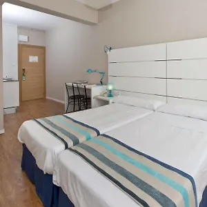 Aparthotel Estudios Aranzazu
